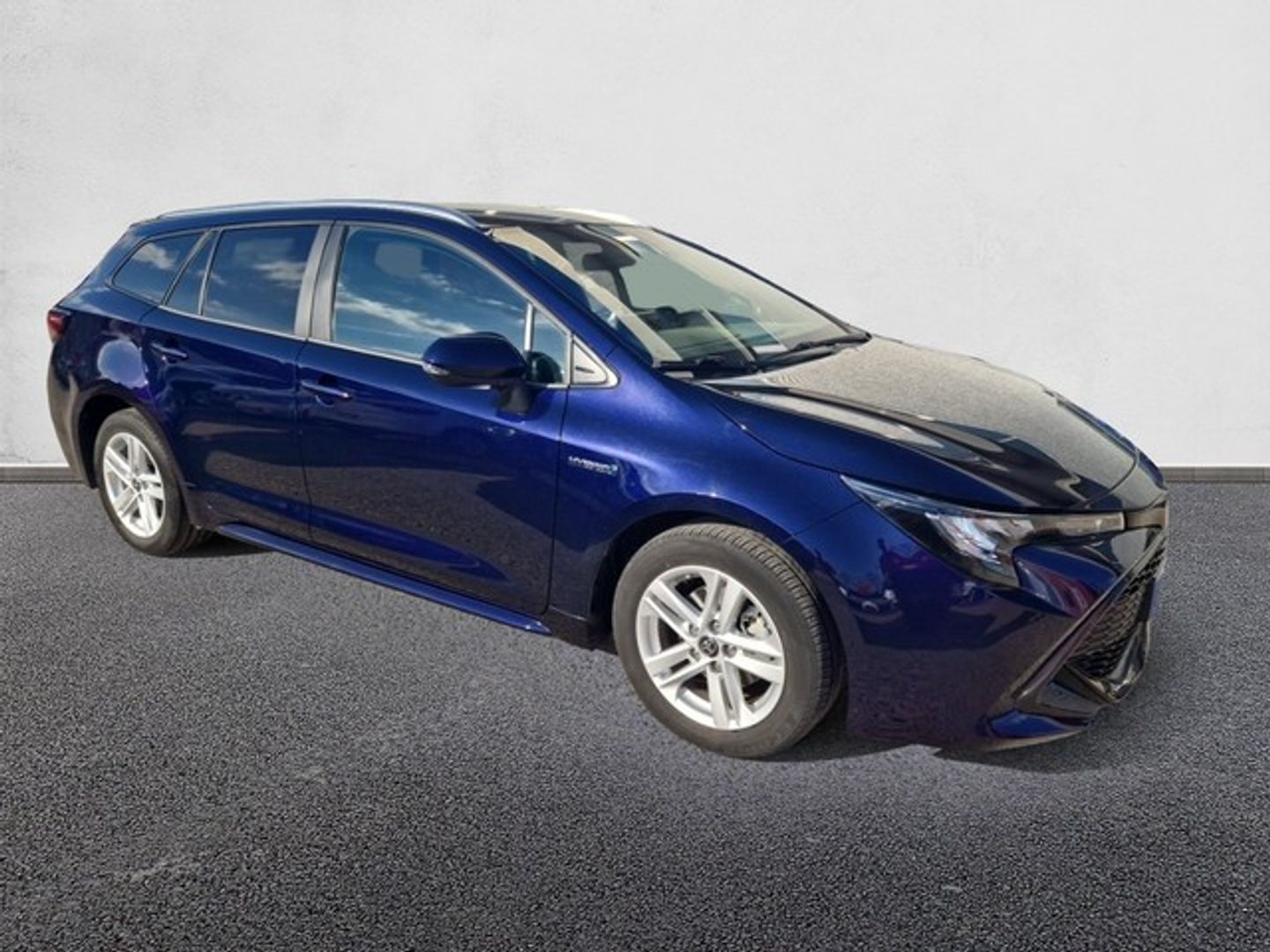 Toyota Corolla 1.8 125H Business Plus E-CVT 90 kW (122 CV)