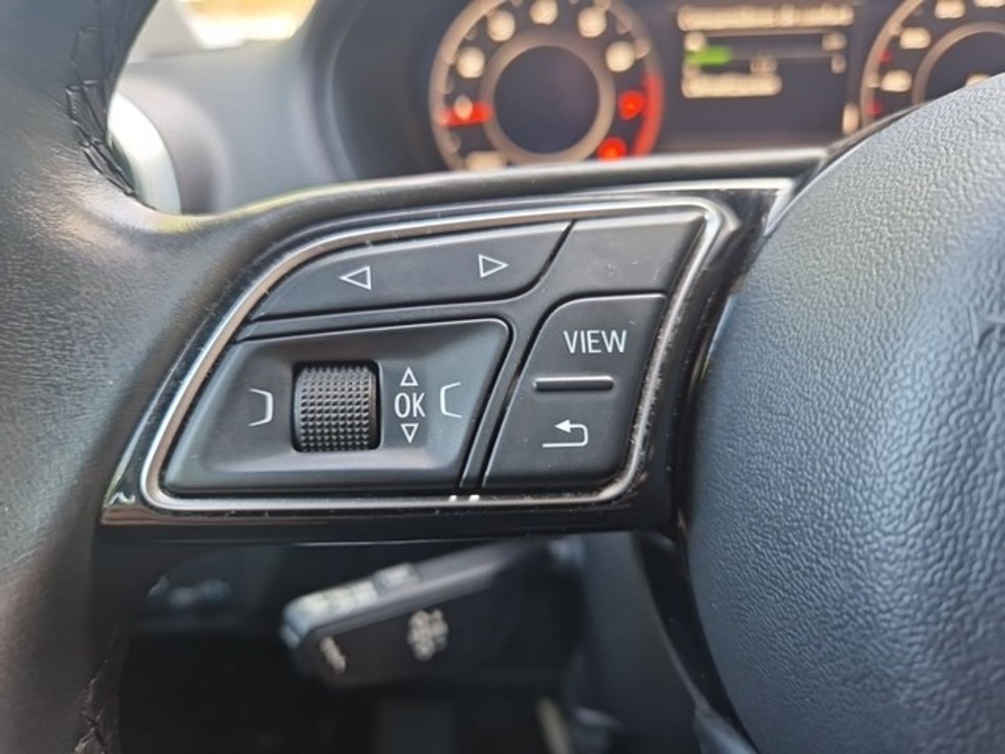 Audi Q2 S line 30 TFSI 81 kW (110 CV)