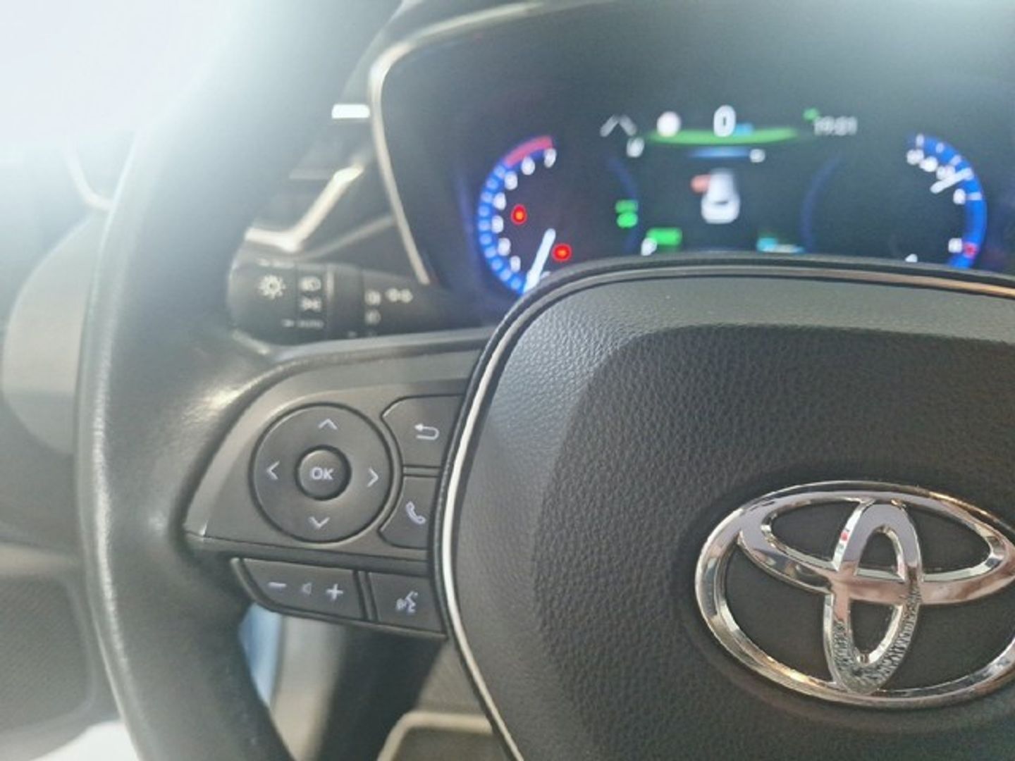 Toyota Corolla Touring Sports 125H Active Tech E-CVT 90 kW (122 CV)