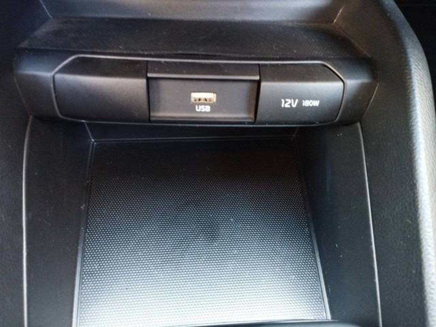 Kia Rio 1.2 DPi Concept 62 kW (84 CV)
