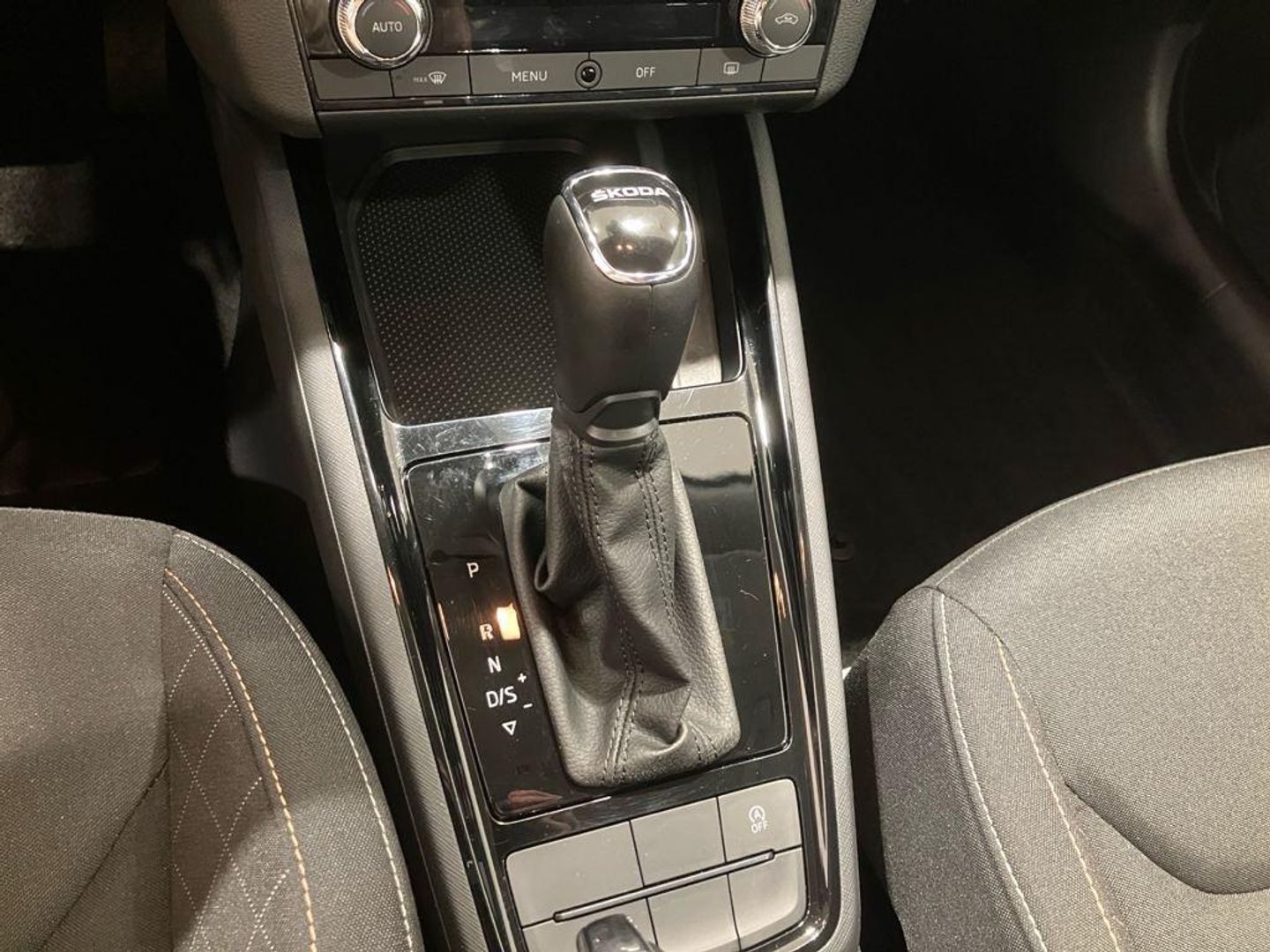 Skoda Kamiq 1.0 TSI Ambition DSG 81 kW (110 CV)