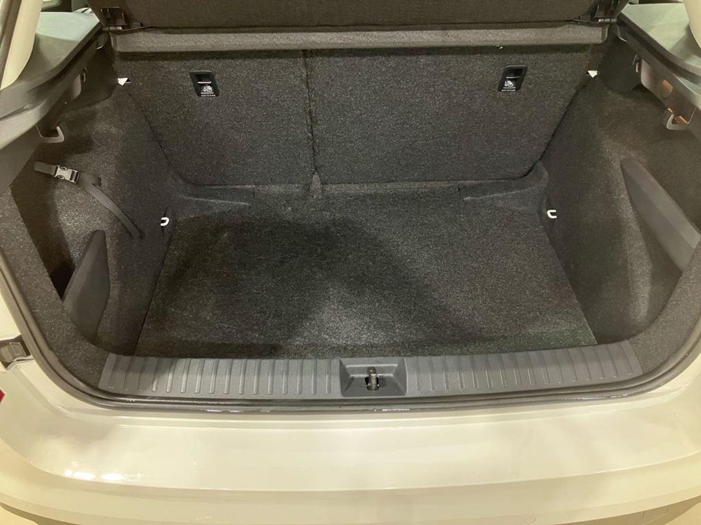 Skoda Kamiq 1.0 TSI Ambition DSG 81 kW (110 CV)