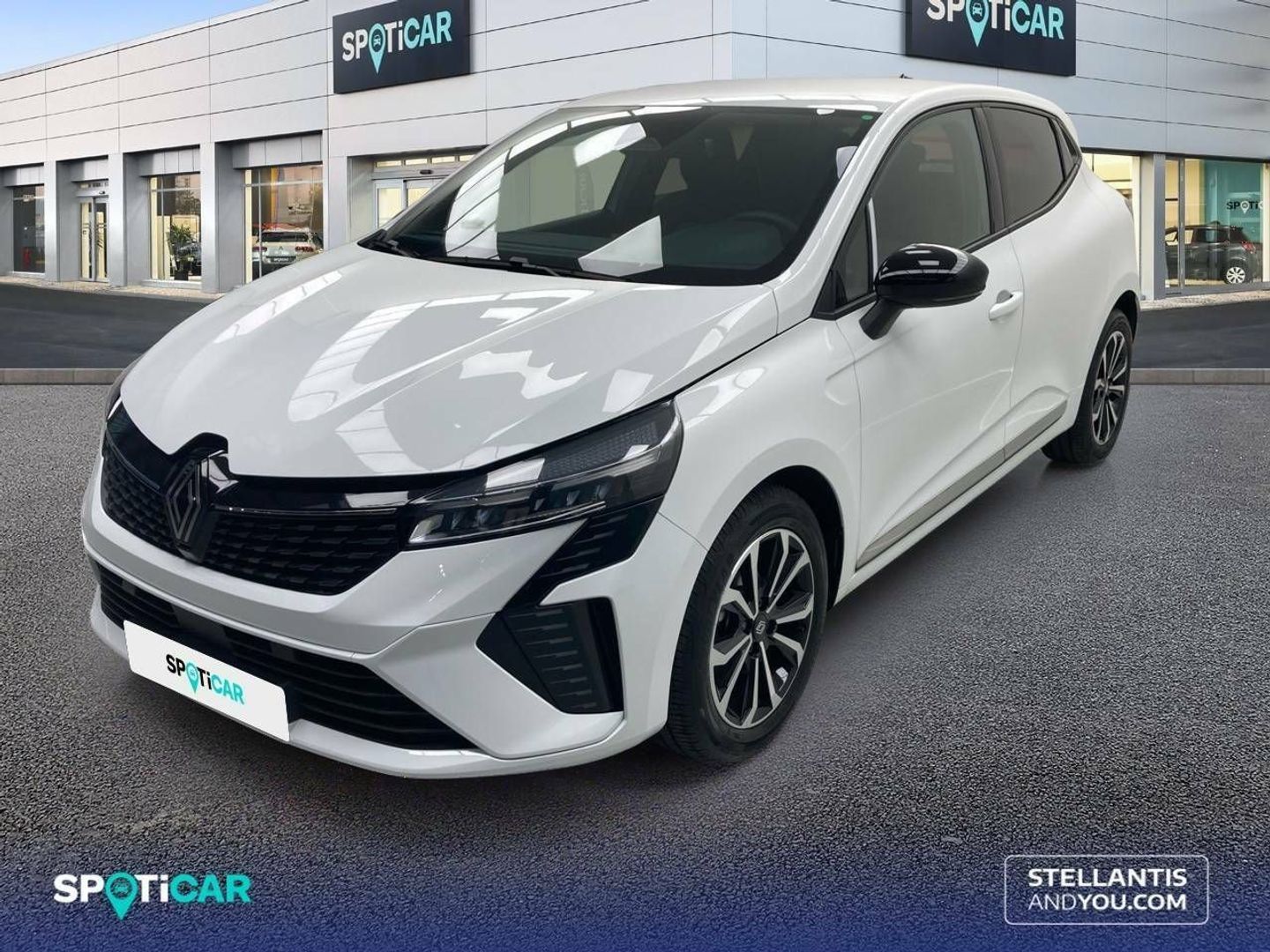 Renault Clio Techno TCe 66 kW (90 CV) Blanco Sedan