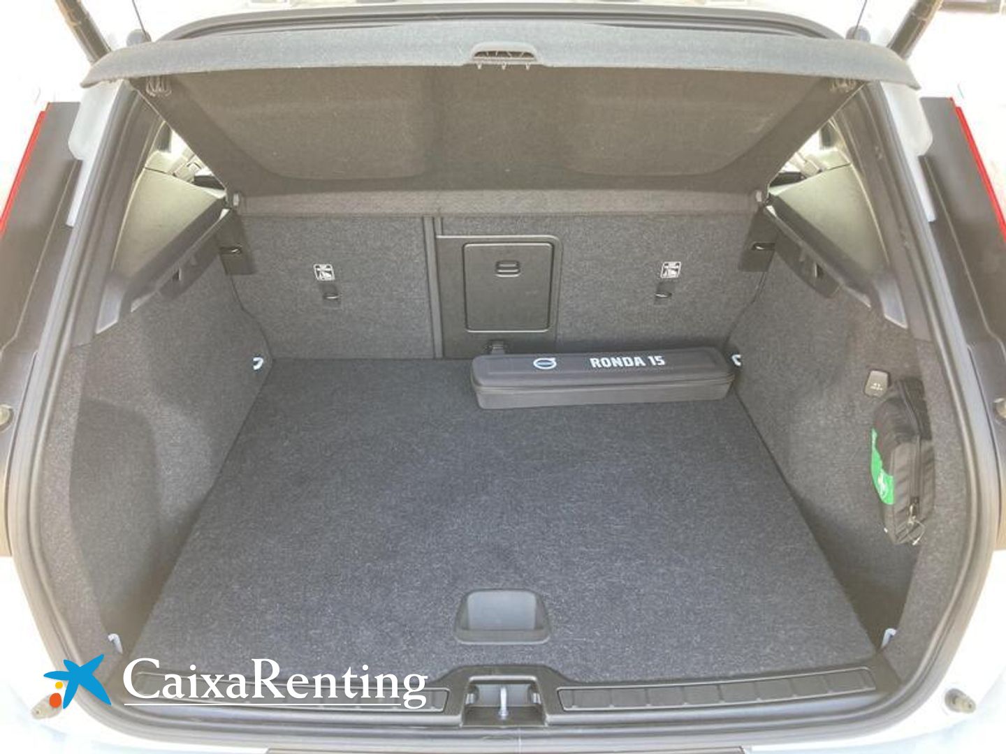 Volvo XC40 B4 G Momentum Auto 145 kW (197 CV)