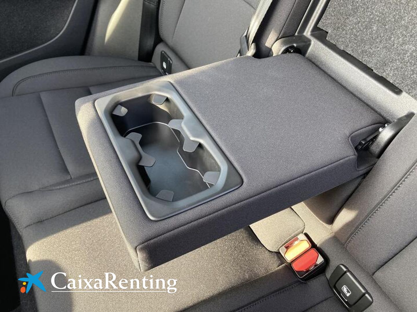 Volvo XC40 B4 G Momentum Auto 145 kW (197 CV)