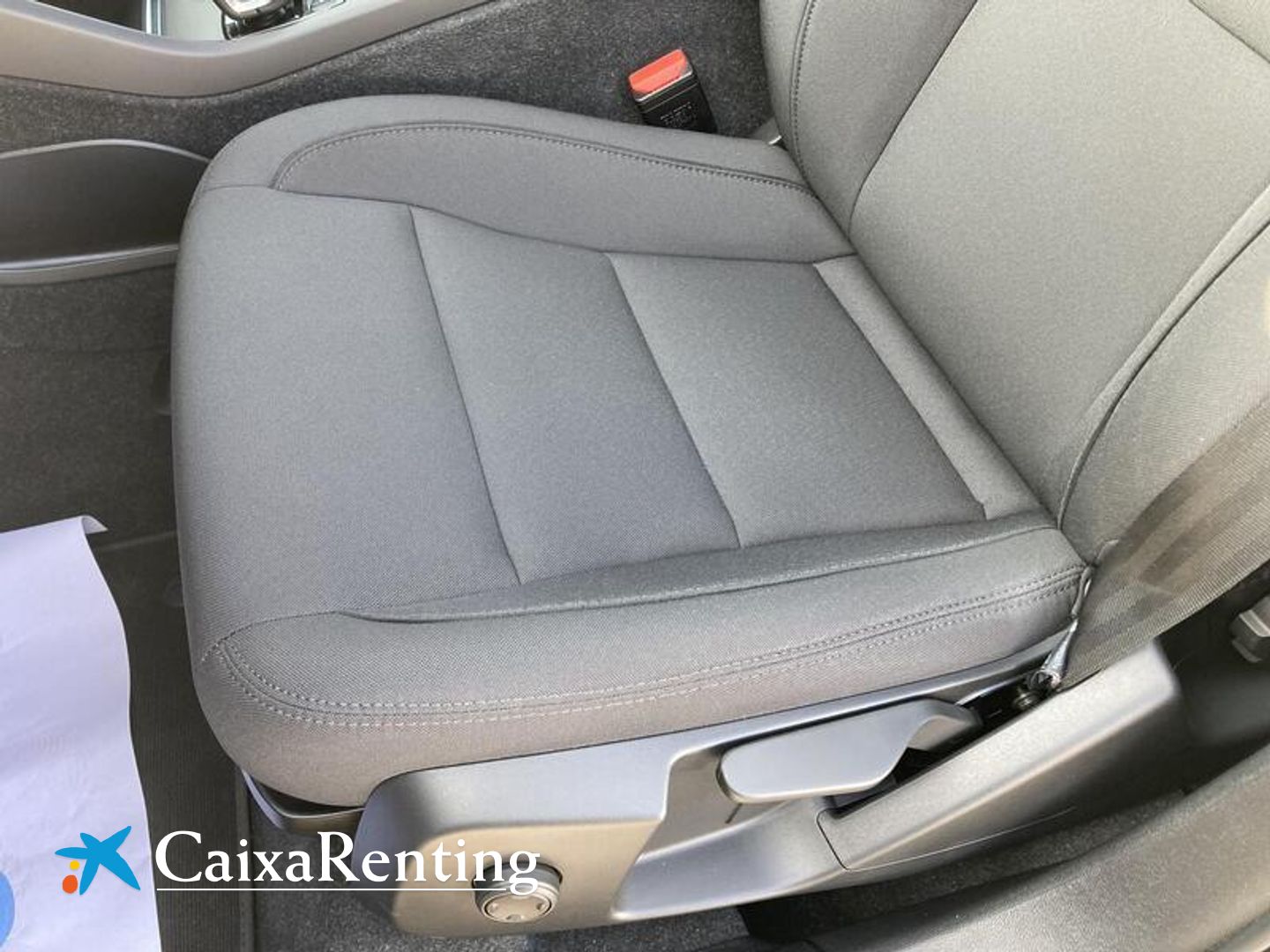 Volvo XC40 B4 G Momentum Auto 145 kW (197 CV)