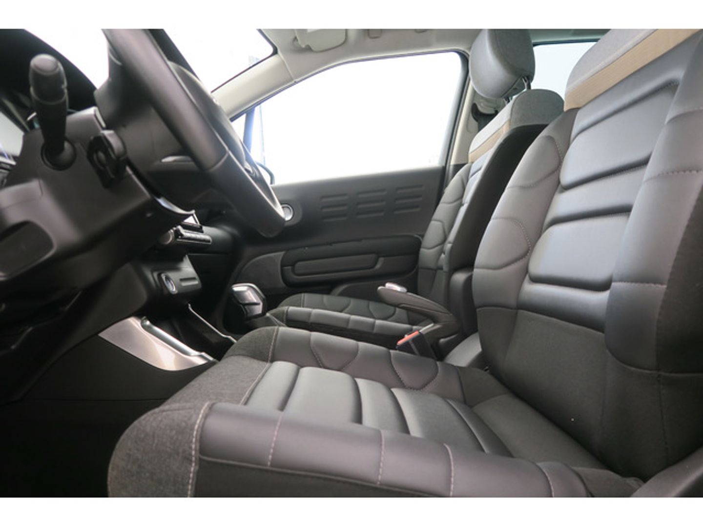 Citroen C3 Aircross BlueHDi 120 Shine Pack EAT6 88 kW (120 CV)