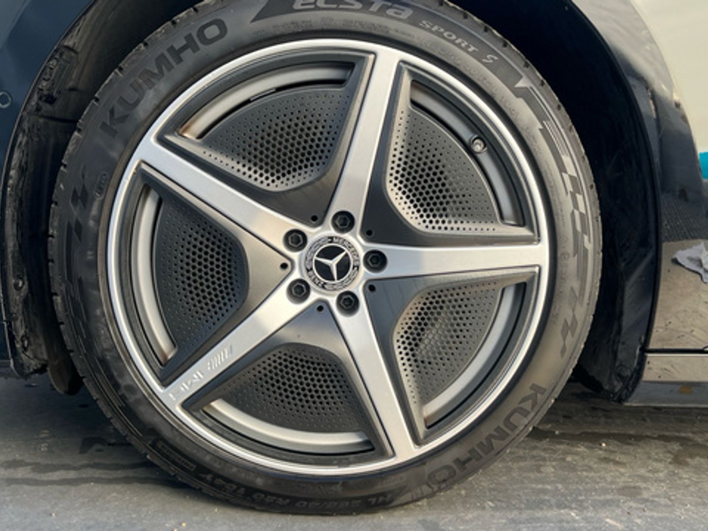 Mercedes-Benz EQE Berlina 300 180 kW (245 CV)