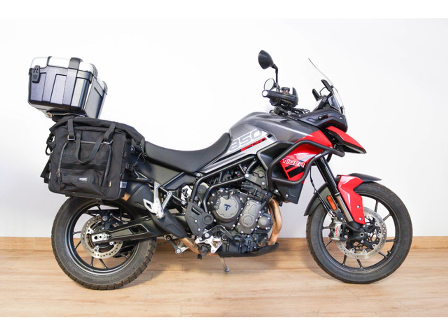 Triumph Tiger 850 Sport Rojo Motorcycle