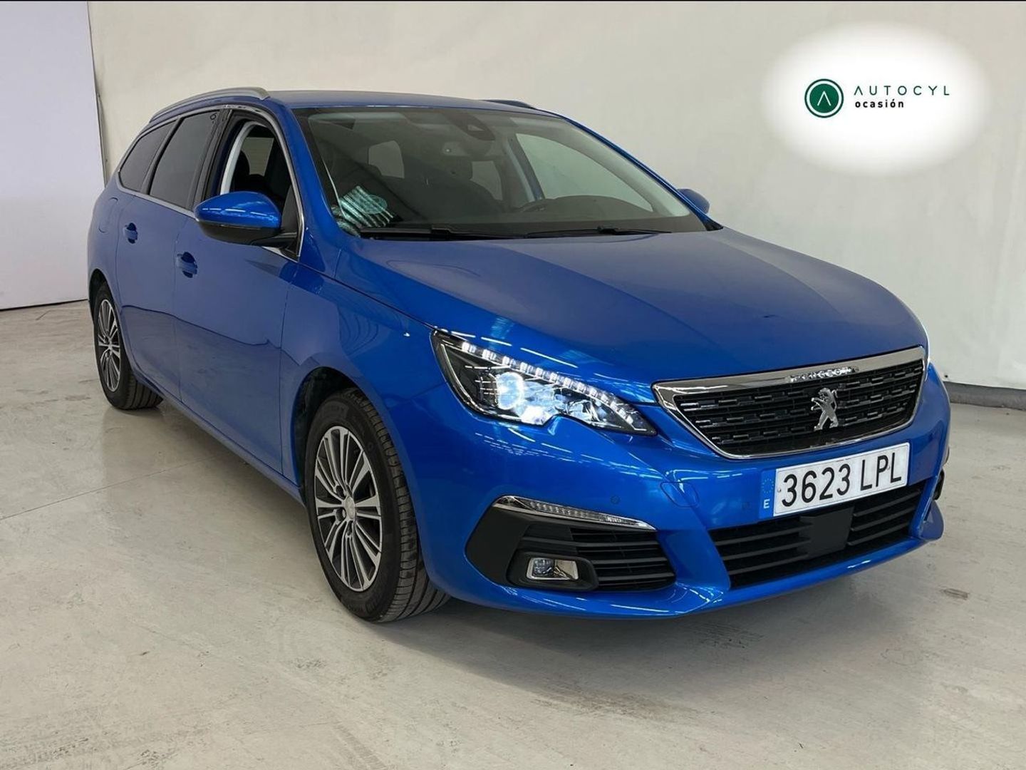 Peugeot 308 SW Active Pack S&S PureTech 96 kW (130 CV) Azul Familiar