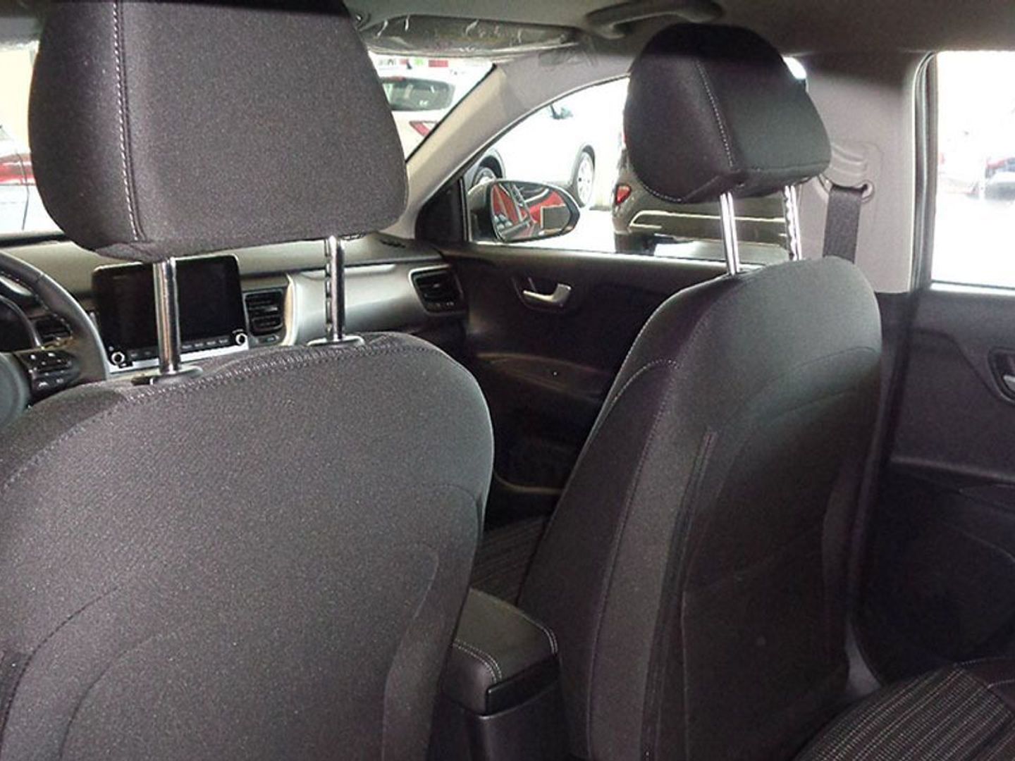 Kia Stonic 1.0 T-GDi MHEV Business 74 kW (100 CV)