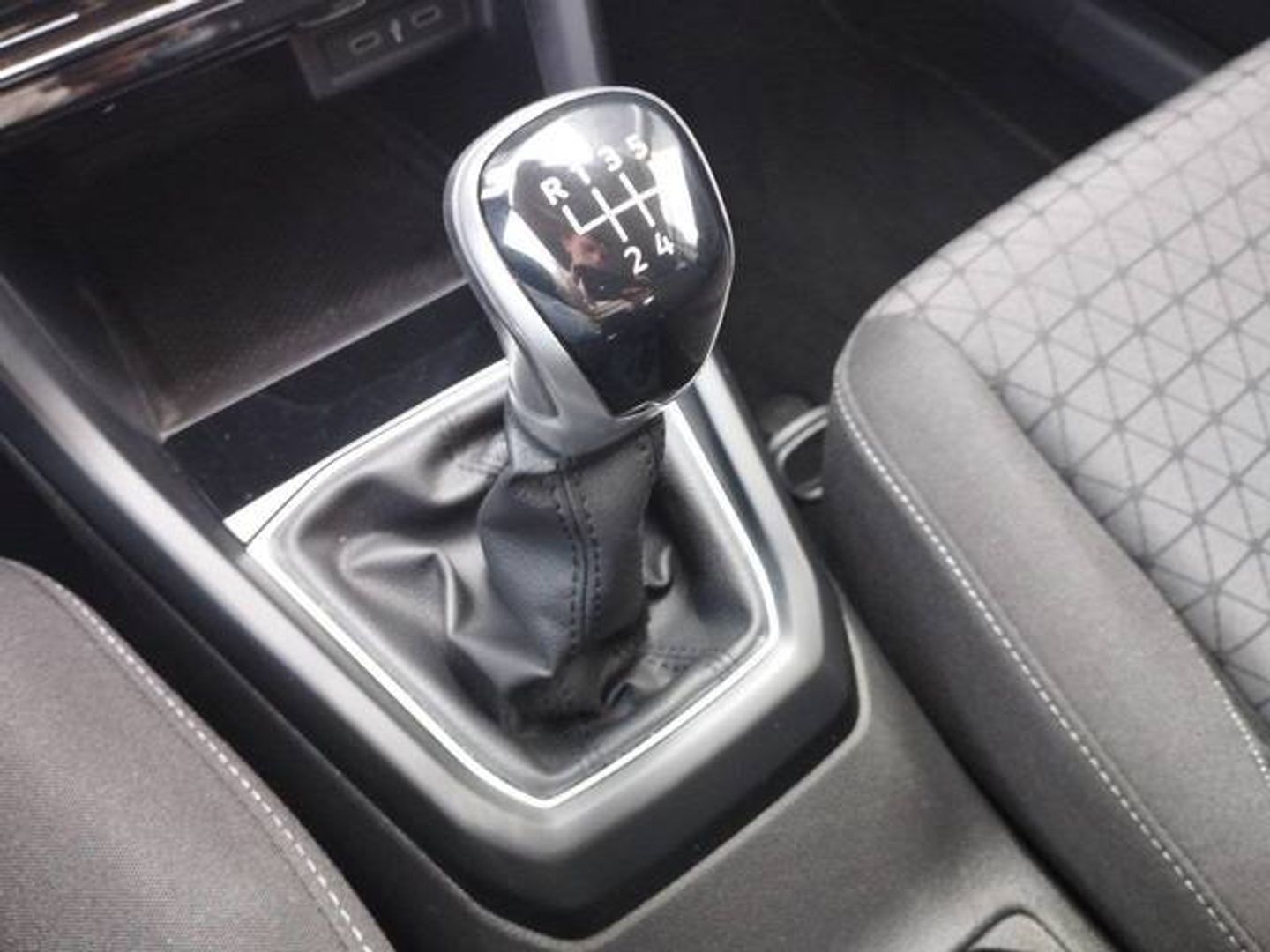 Volkswagen T-Cross Advance 1.0 TSI 81 kW (110 CV)