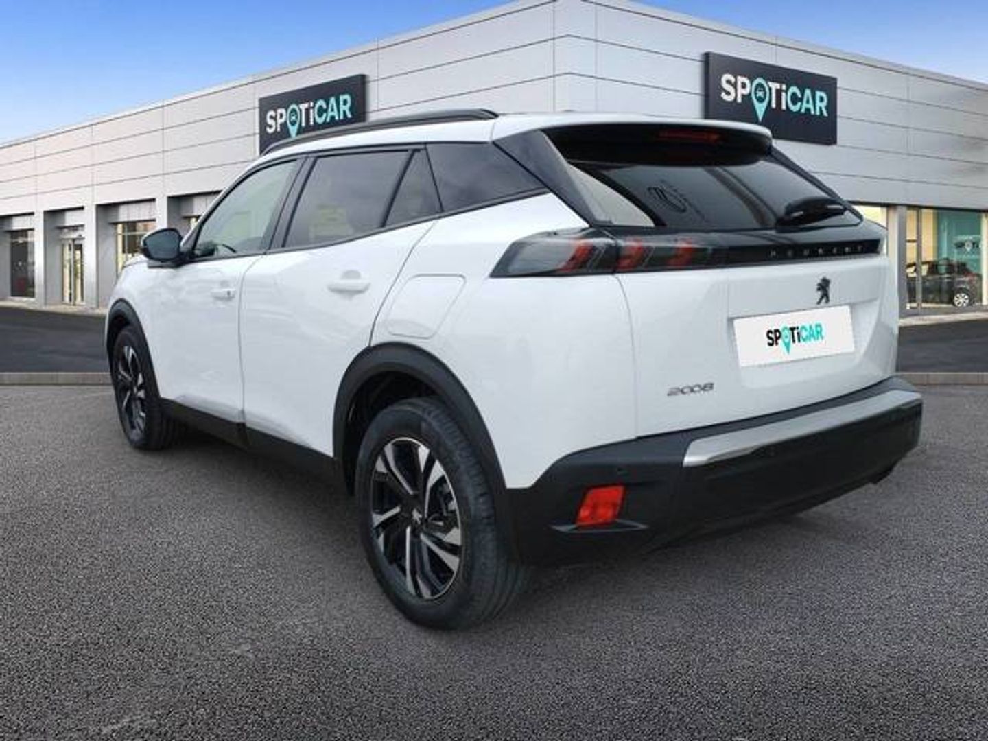 Peugeot 2008 BlueHDi 100 S&S Allure 74 kW (100 CV)
