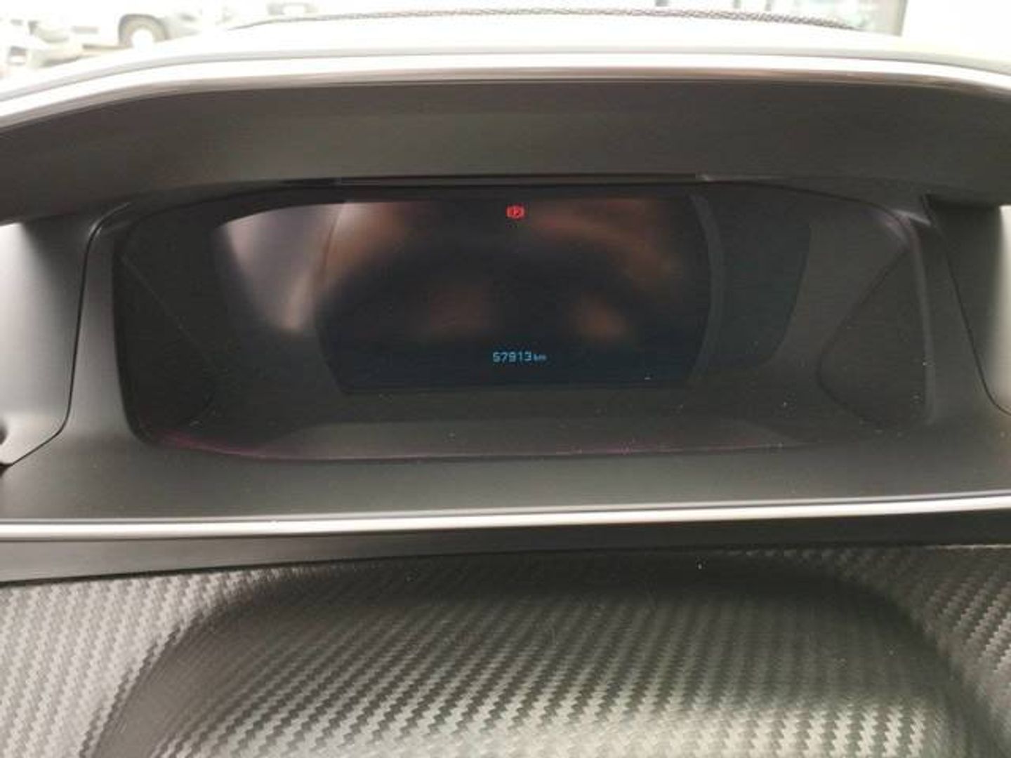 Peugeot 2008 BlueHDi 100 S&S Allure 74 kW (100 CV)