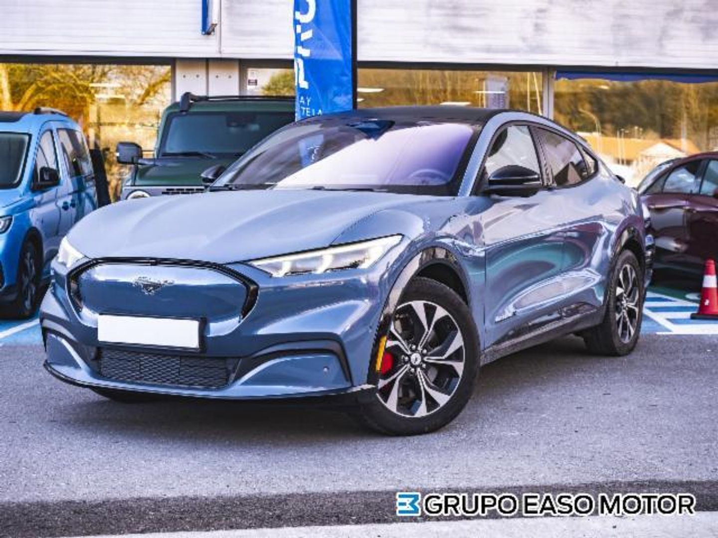 Ford Mustang Mach-E Premium AWD Batería 98.8Kwh 216 kW (294 CV)