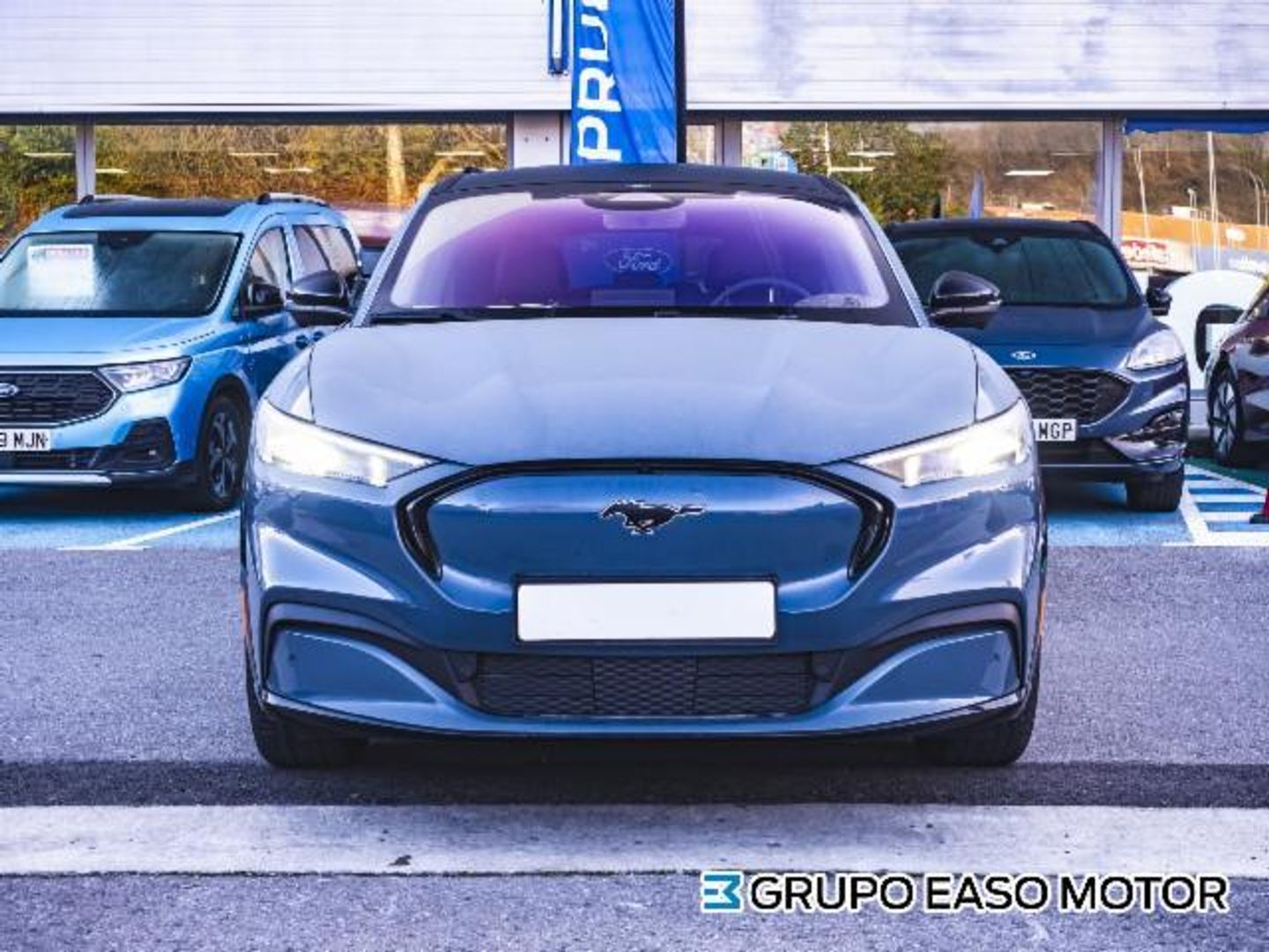 Ford Mustang Mach-E Premium AWD Batería 98.8Kwh 216 kW (294 CV)