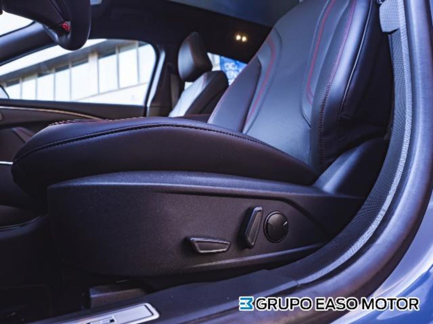Ford Mustang Mach-E Premium AWD Batería 98.8Kwh 216 kW (294 CV)