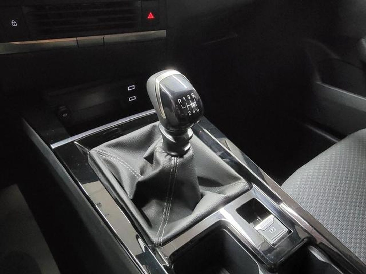 Opel Astra 1.2 Turbo XHL Edition 81 kW (110 CV)