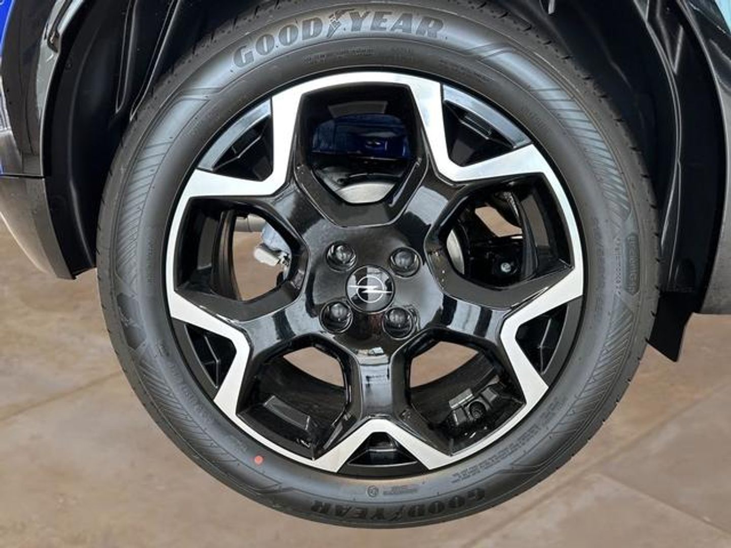 Opel Mokka 1.2 T XHT GS eDCT6 100 kW (136 CV)