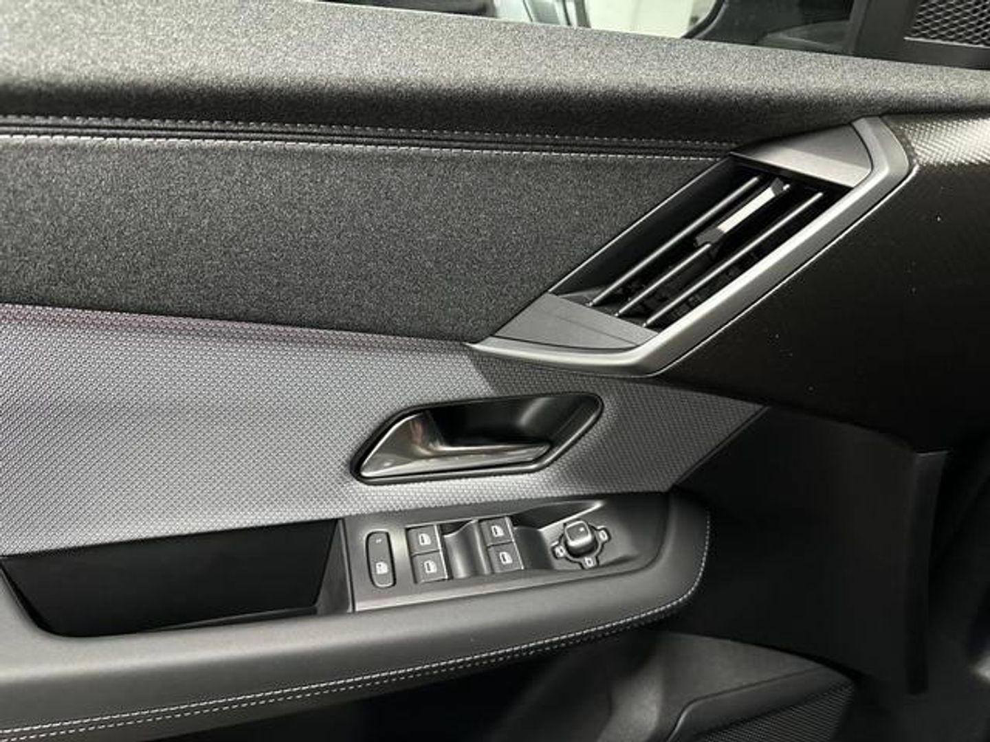 Opel Grandland 1.2T XHT Hybrid S&S GS eDCT6 107 kW (146 CV)