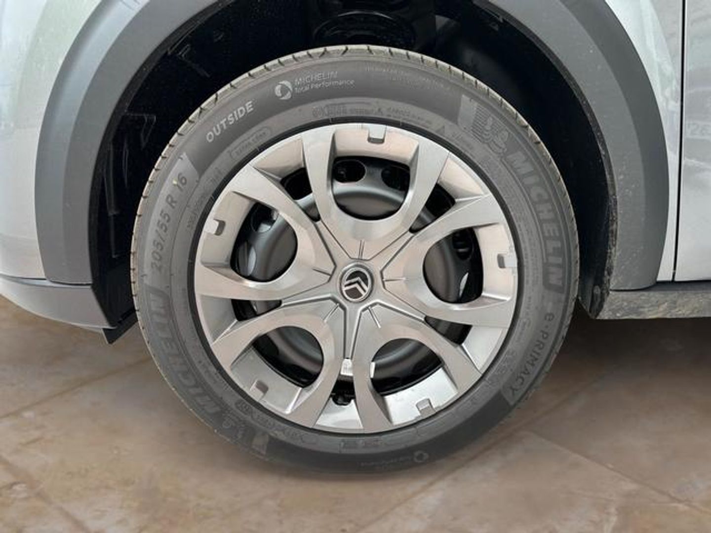 Citroen C3 Turbo Plus 74 kW (100 CV)
