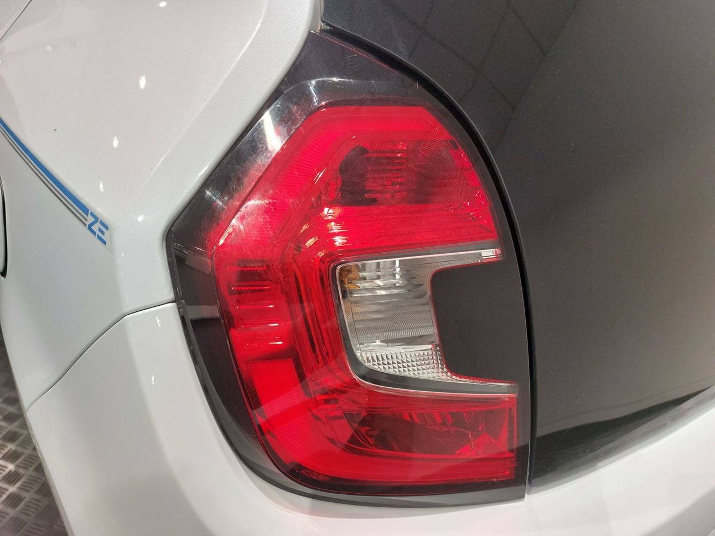 Renault Twingo Zen R80 batería 20kWh 60 kW (82 CV)
