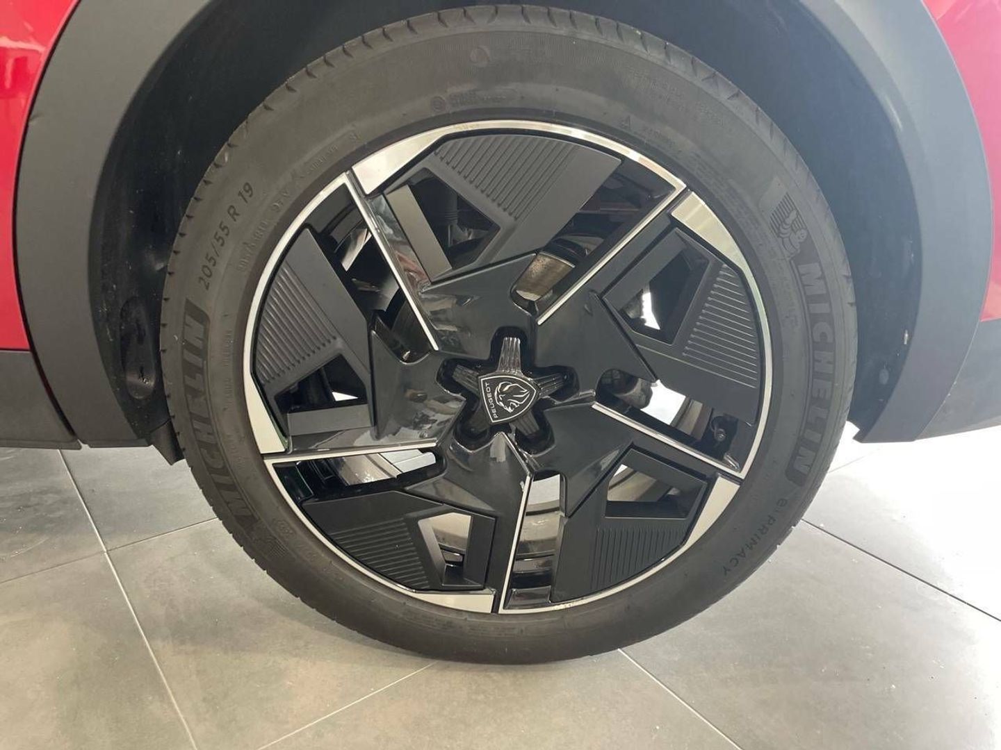 Peugeot 408 GT Puretech EAT8 96 kW (130 CV)