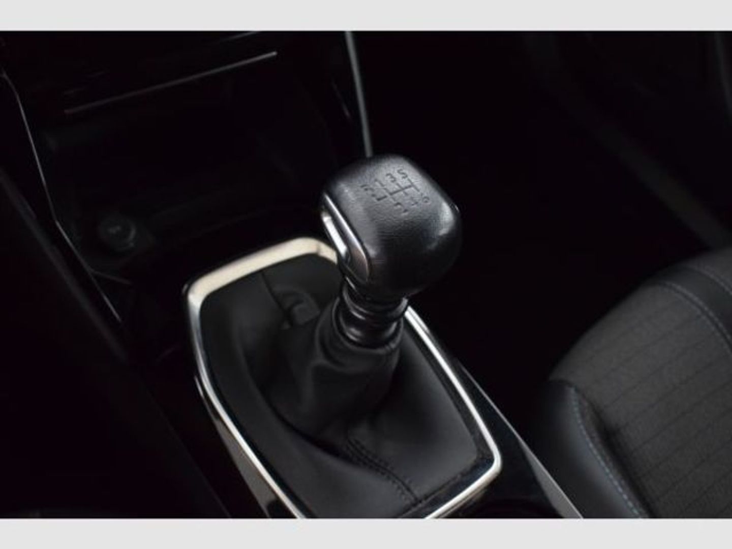 Peugeot 2008 PureTech 130 S&S Allure Pack 96 kW (130 CV)