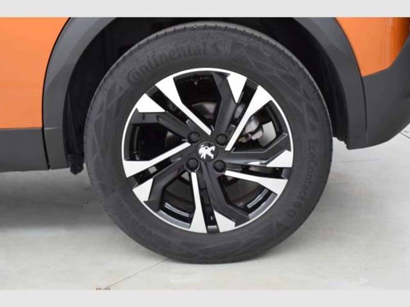 Peugeot 2008 PureTech 130 S&S Allure Pack 96 kW (130 CV)