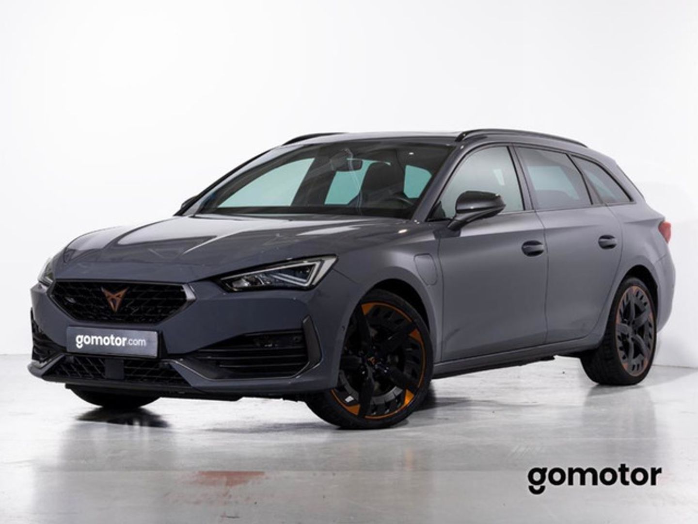 CUPRA Leon Sportstourer 1.4 e-Hybrid DSG 180 kW (245 CV) Gris Familiar