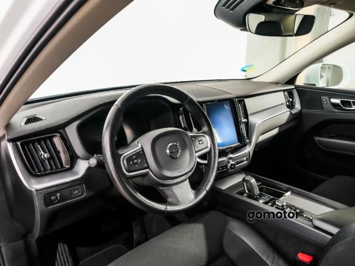 Volvo XC60 B4 D Business Plus AWD Auto 145 kW (197 CV)