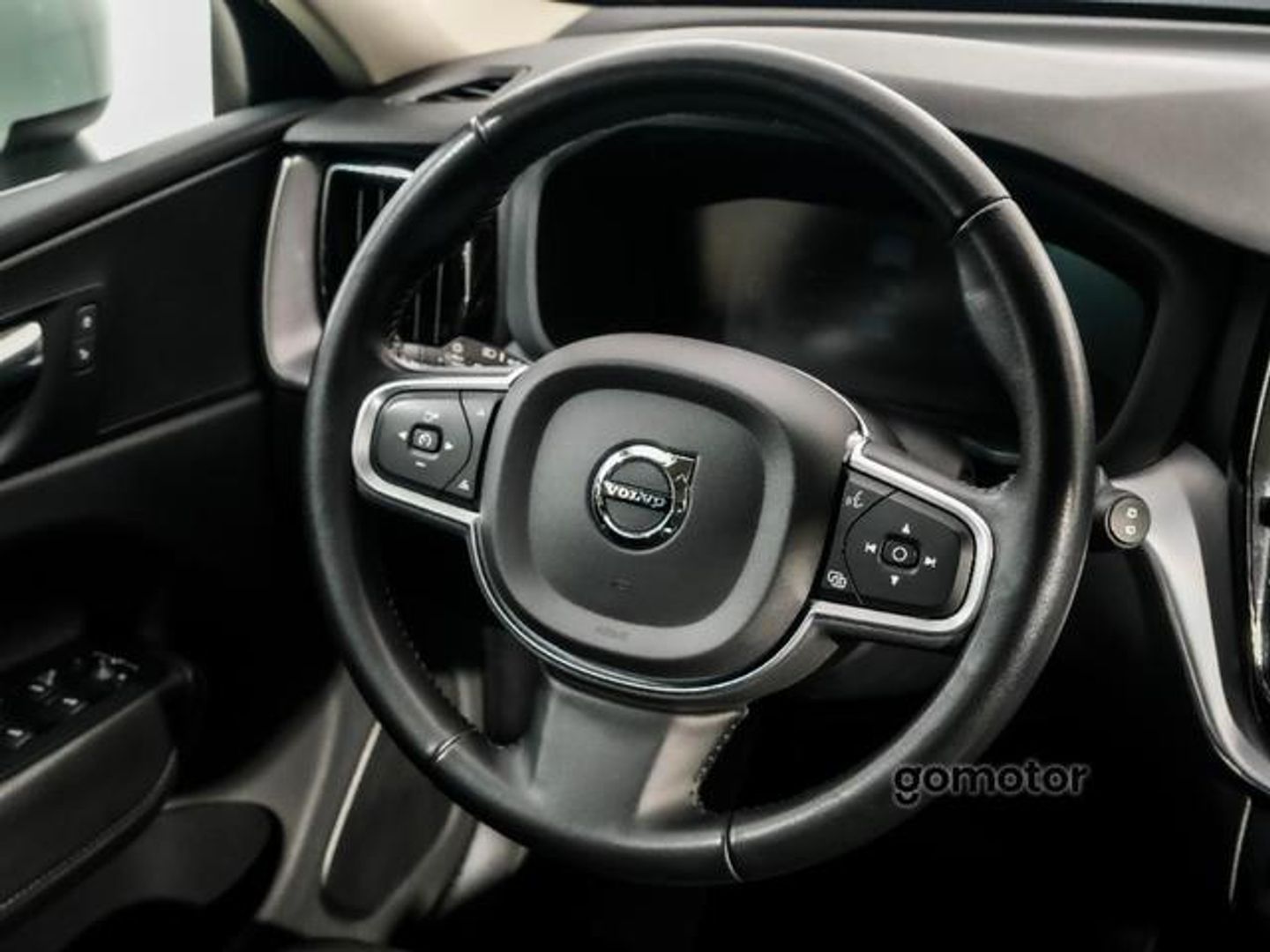 Volvo XC60 B4 D Business Plus AWD Auto 145 kW (197 CV)