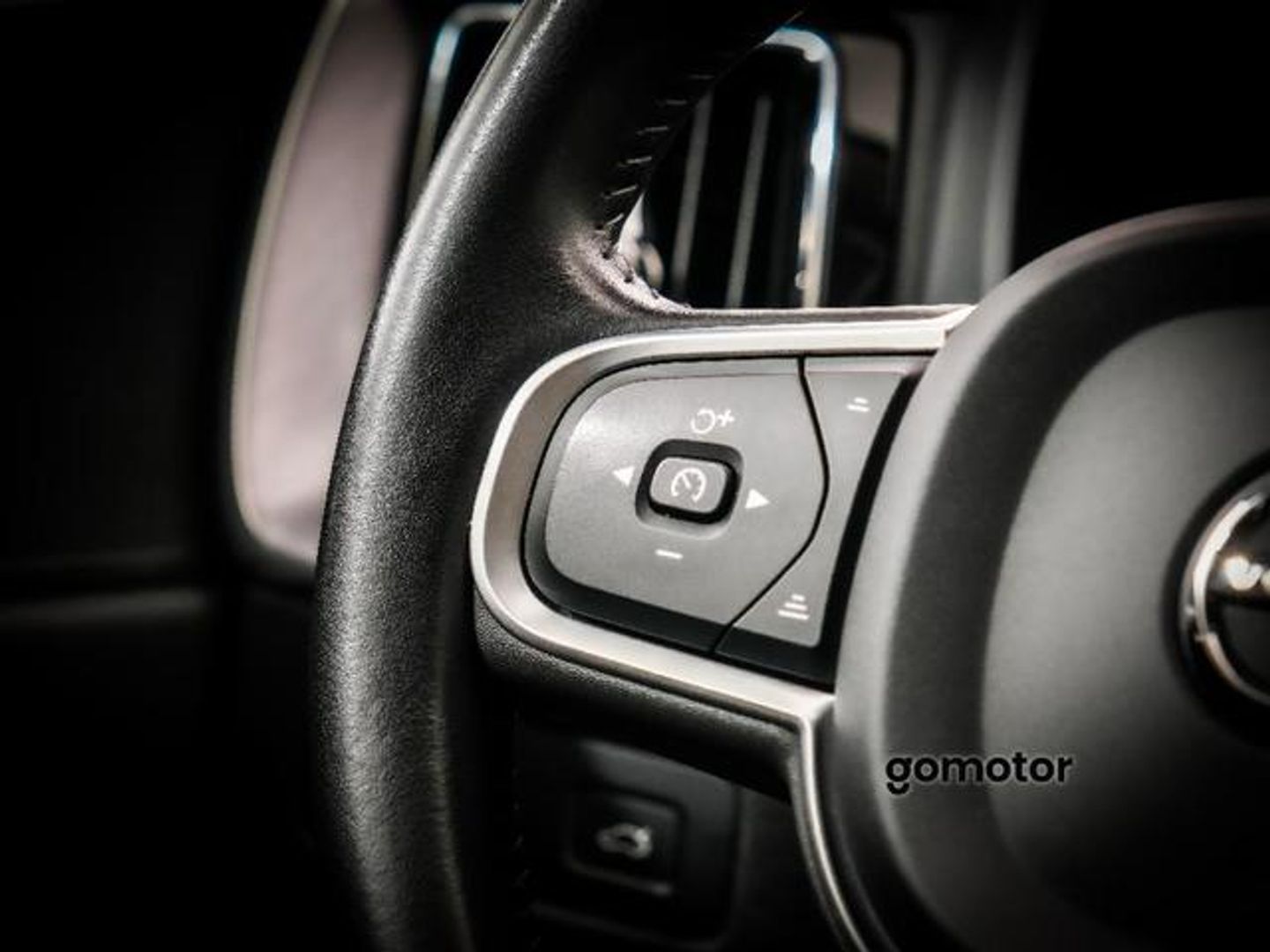 Volvo XC60 B4 D Business Plus AWD Auto 145 kW (197 CV)