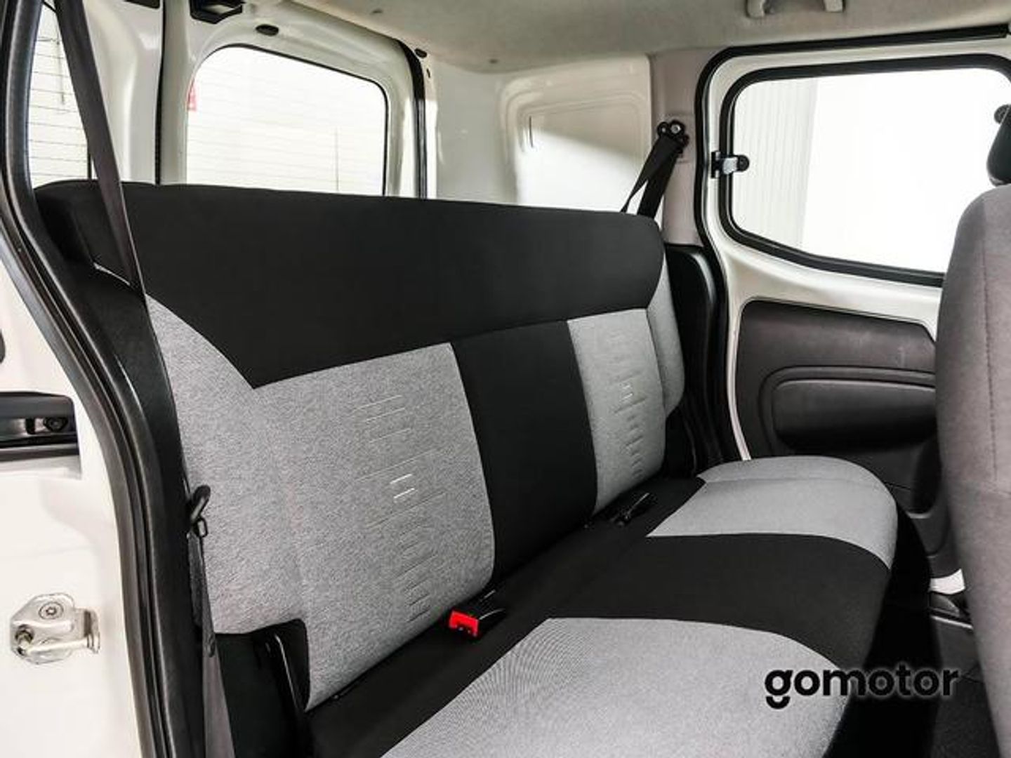 Fiat Fiorino Combi 1.3 Multijet SX N1 70 kW (95 CV)