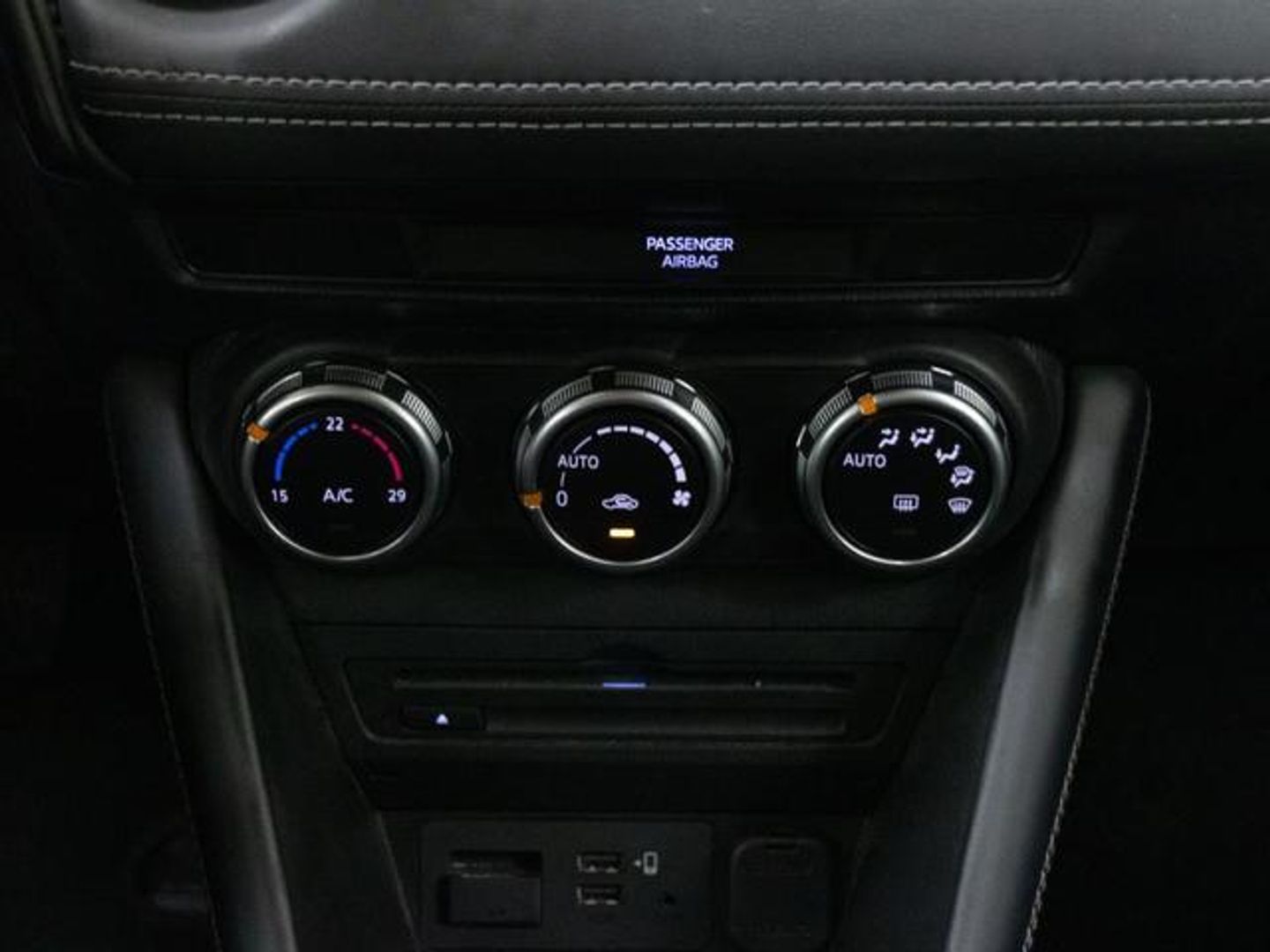 Mazda CX-3 2.0 G Zenith 2WD 89 kW (121 CV)