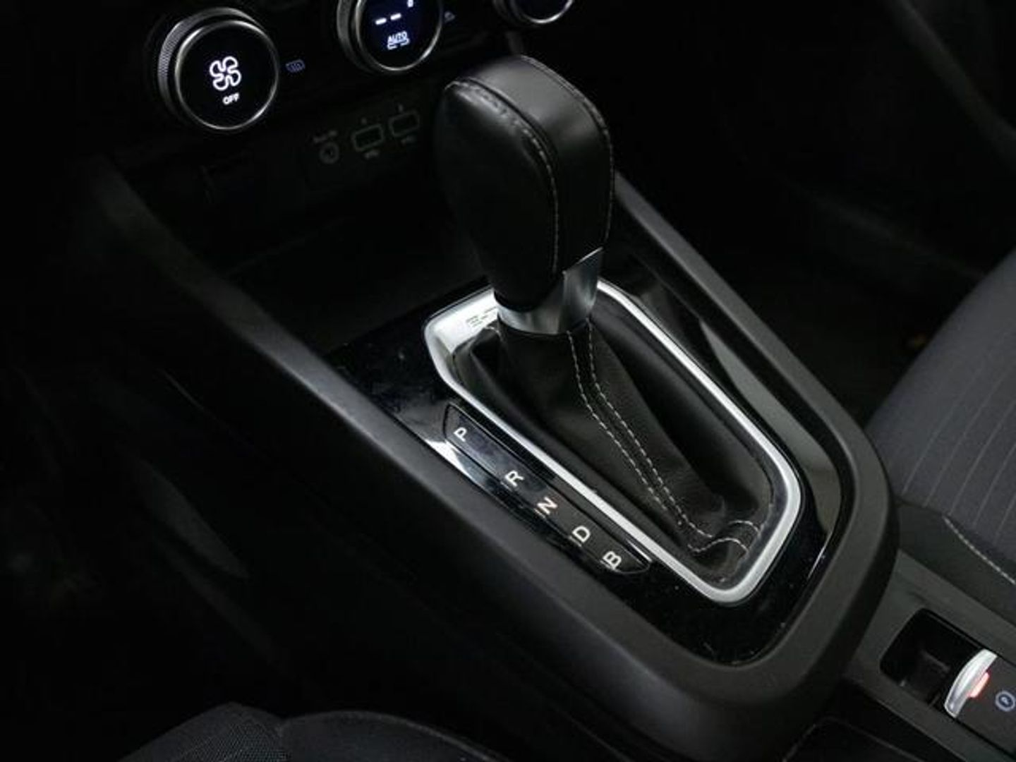 Renault Arkana Equilibre E-TECH full hybrid 107 kW (145 CV)