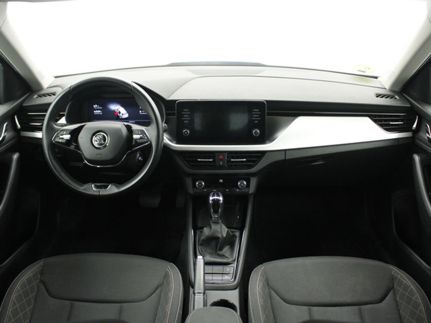 Skoda Kamiq 1.0 TSI Emotion DSG 81 kW (110 CV)