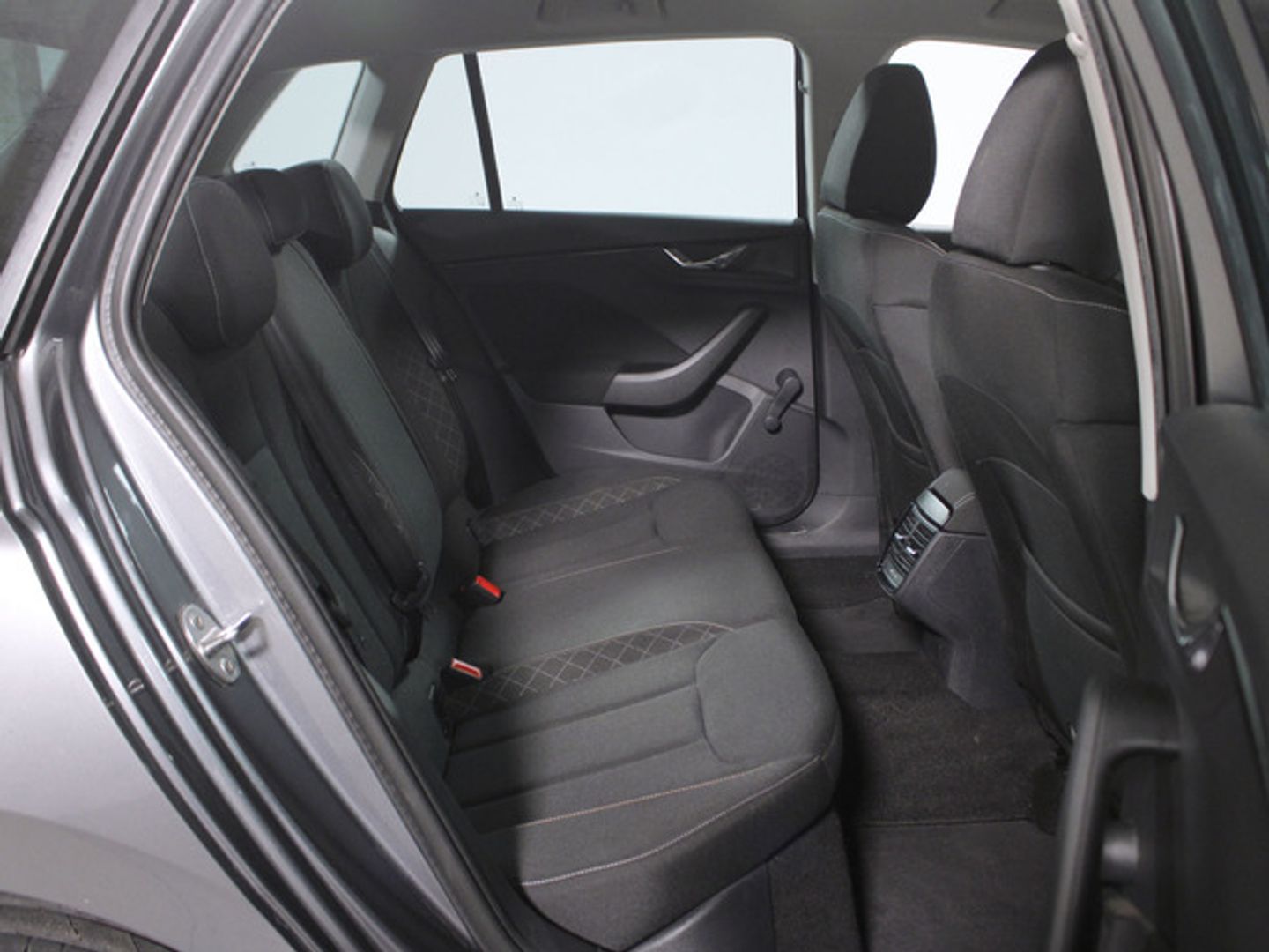 Skoda Kamiq 1.0 TSI Emotion DSG 81 kW (110 CV)