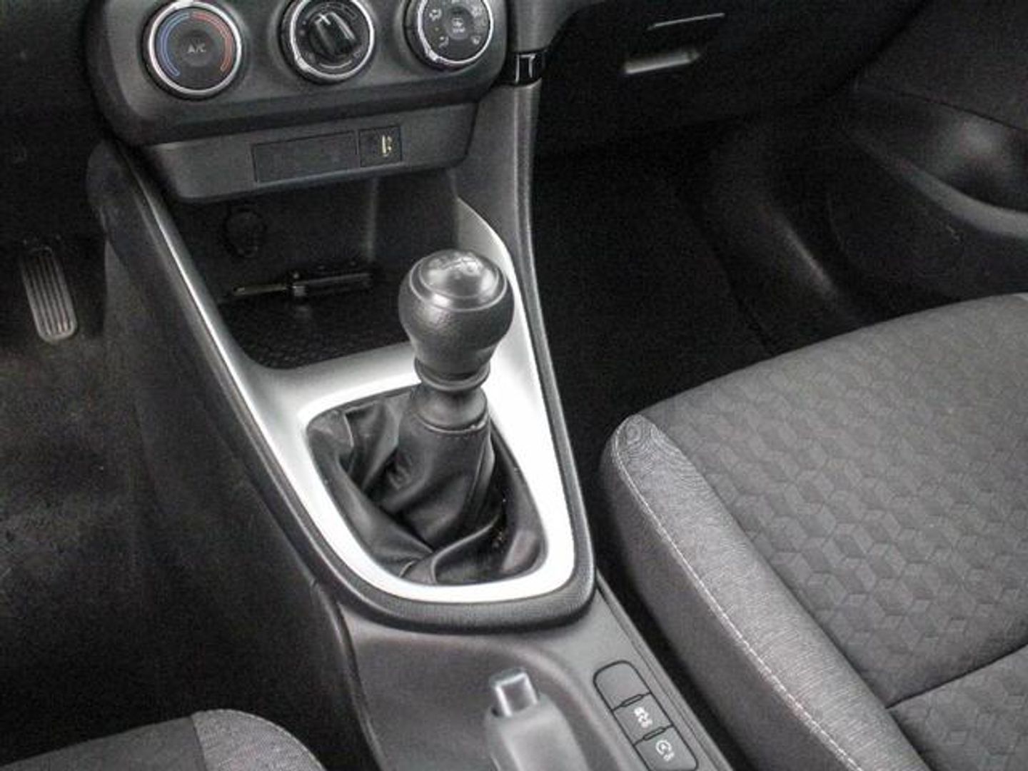 Toyota Yaris 1.5 S-Edition 92 kW (125 CV)