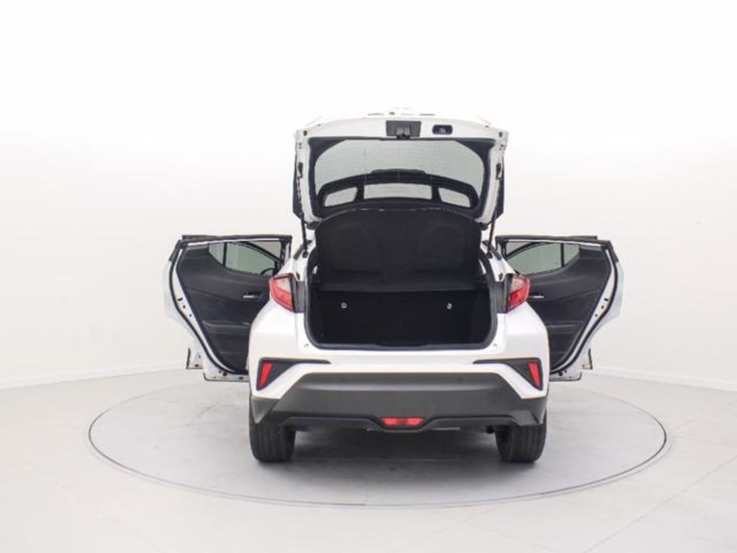 Toyota C-HR 1.8 125H Advance 90 kW (122 CV)