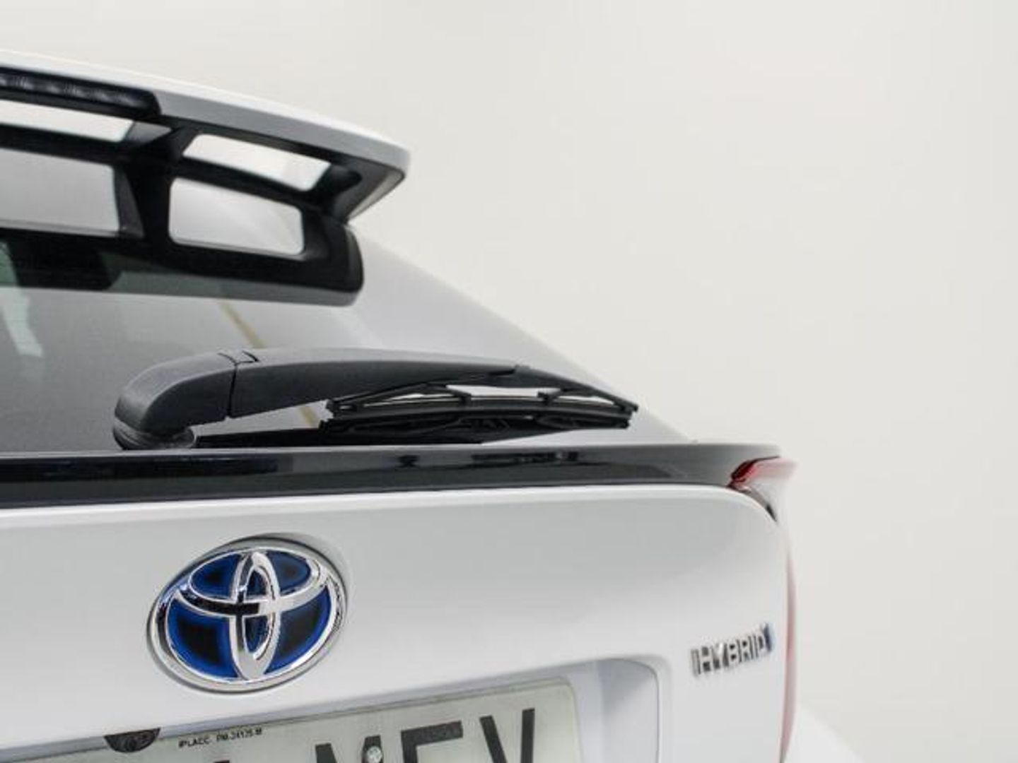 Toyota C-HR 1.8 125H Advance 90 kW (122 CV)