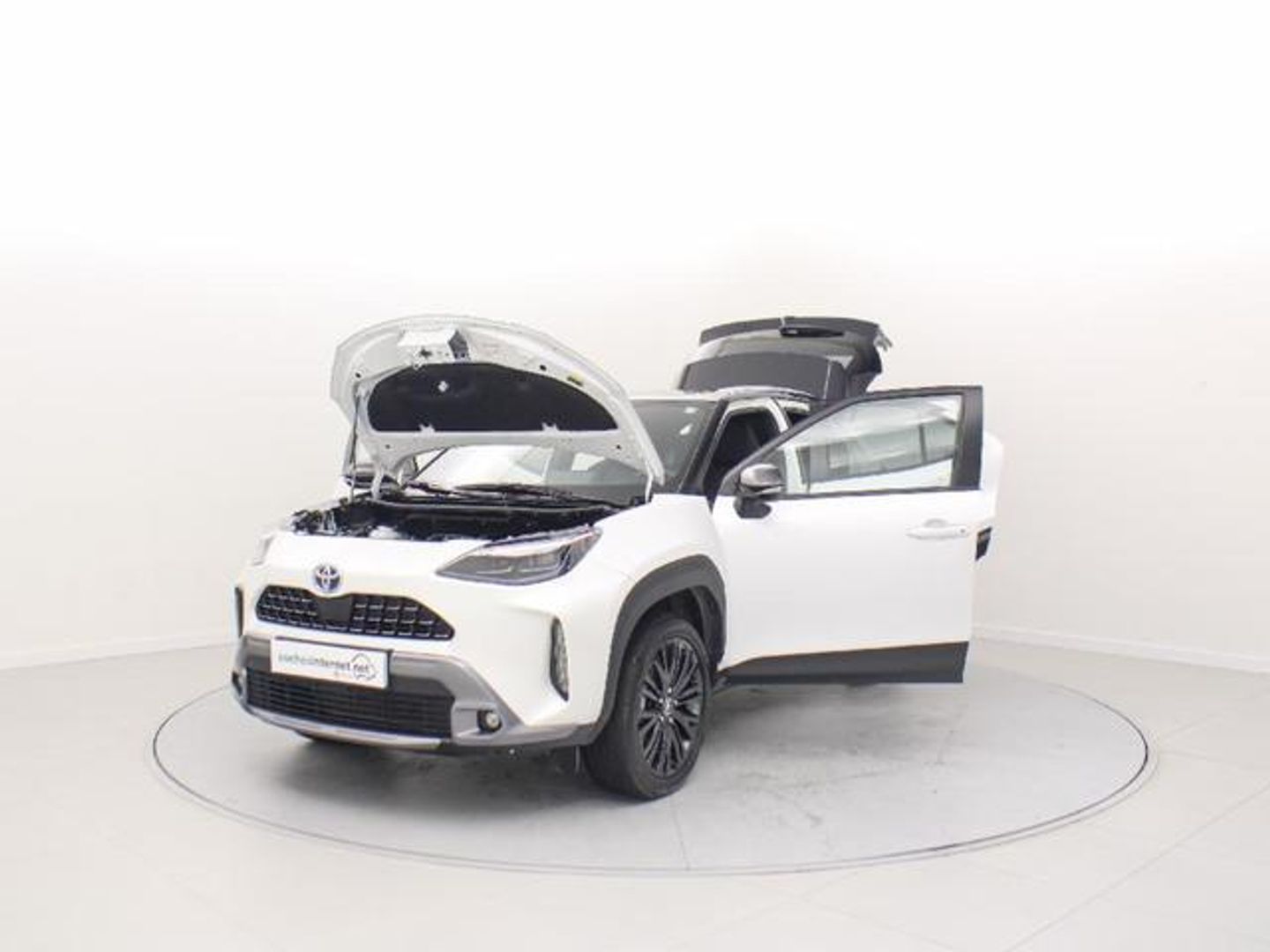 Toyota Yaris Cross 120H Adventure 85 kW (116 CV)
