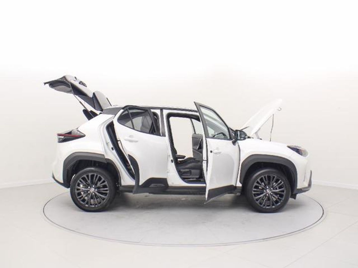 Toyota Yaris Cross 120H Adventure 85 kW (116 CV)