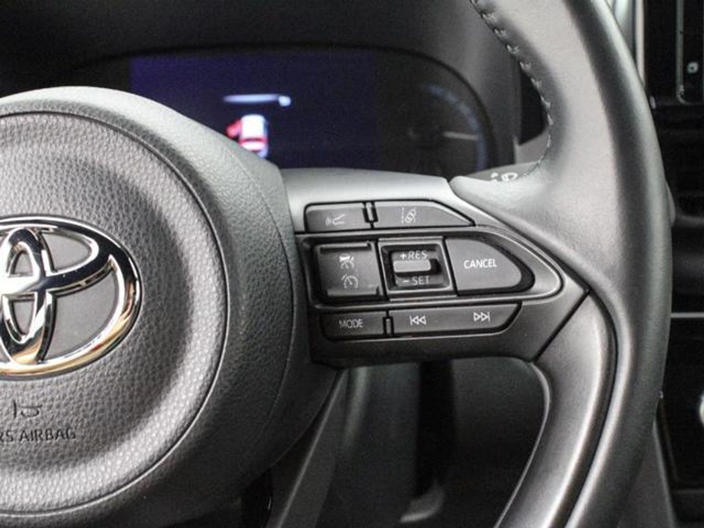 Toyota Yaris Cross 120H Adventure 85 kW (116 CV)