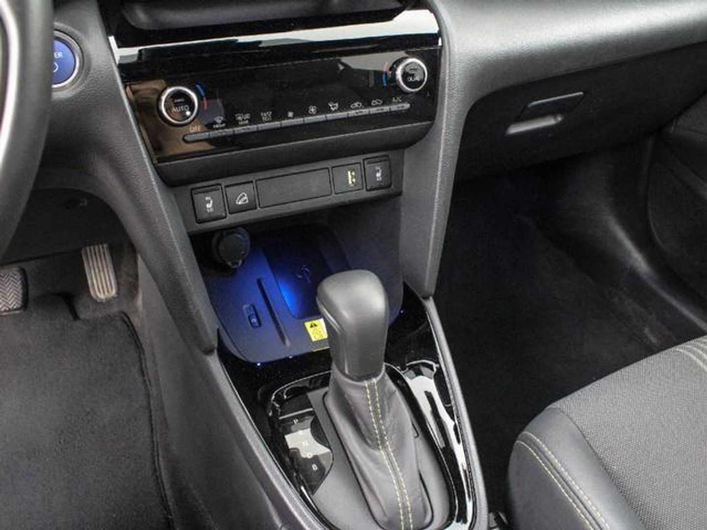 Toyota Yaris Cross 120H Adventure 85 kW (116 CV)