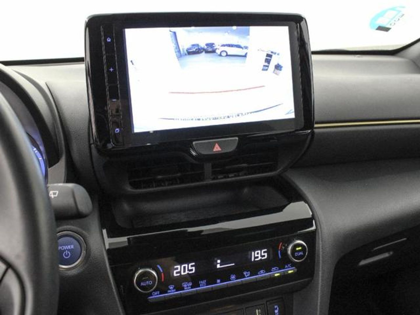 Toyota Yaris Cross 120H Adventure 85 kW (116 CV)