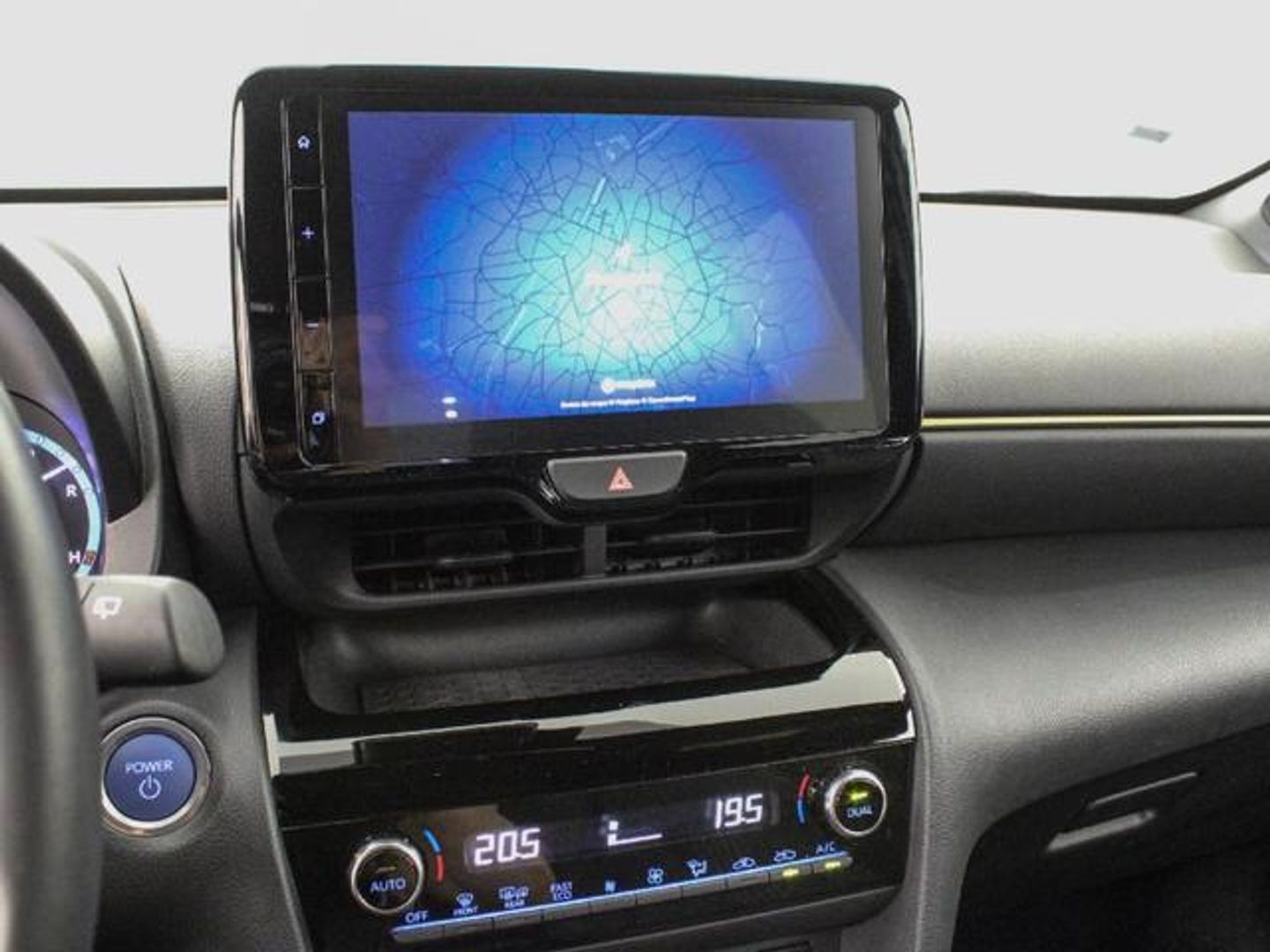 Toyota Yaris Cross 120H Adventure 85 kW (116 CV)