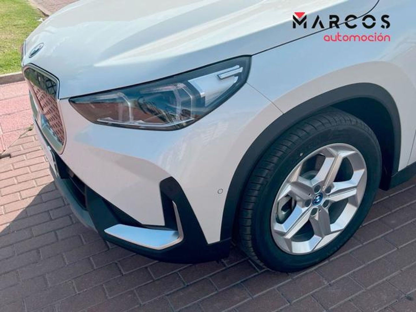 BMW iX1 xDrive30 230 kW (313 CV)