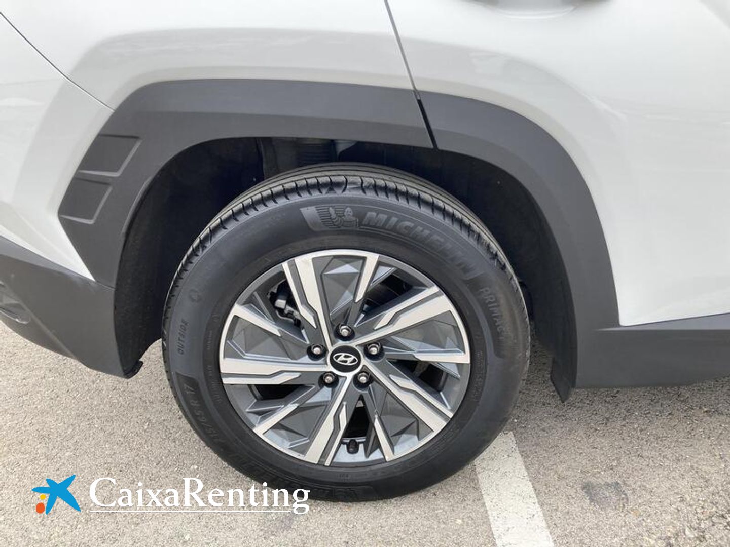 Hyundai Tucson 1.6 CRDI 48V Maxx Sky DCT 100 kW (136 CV)