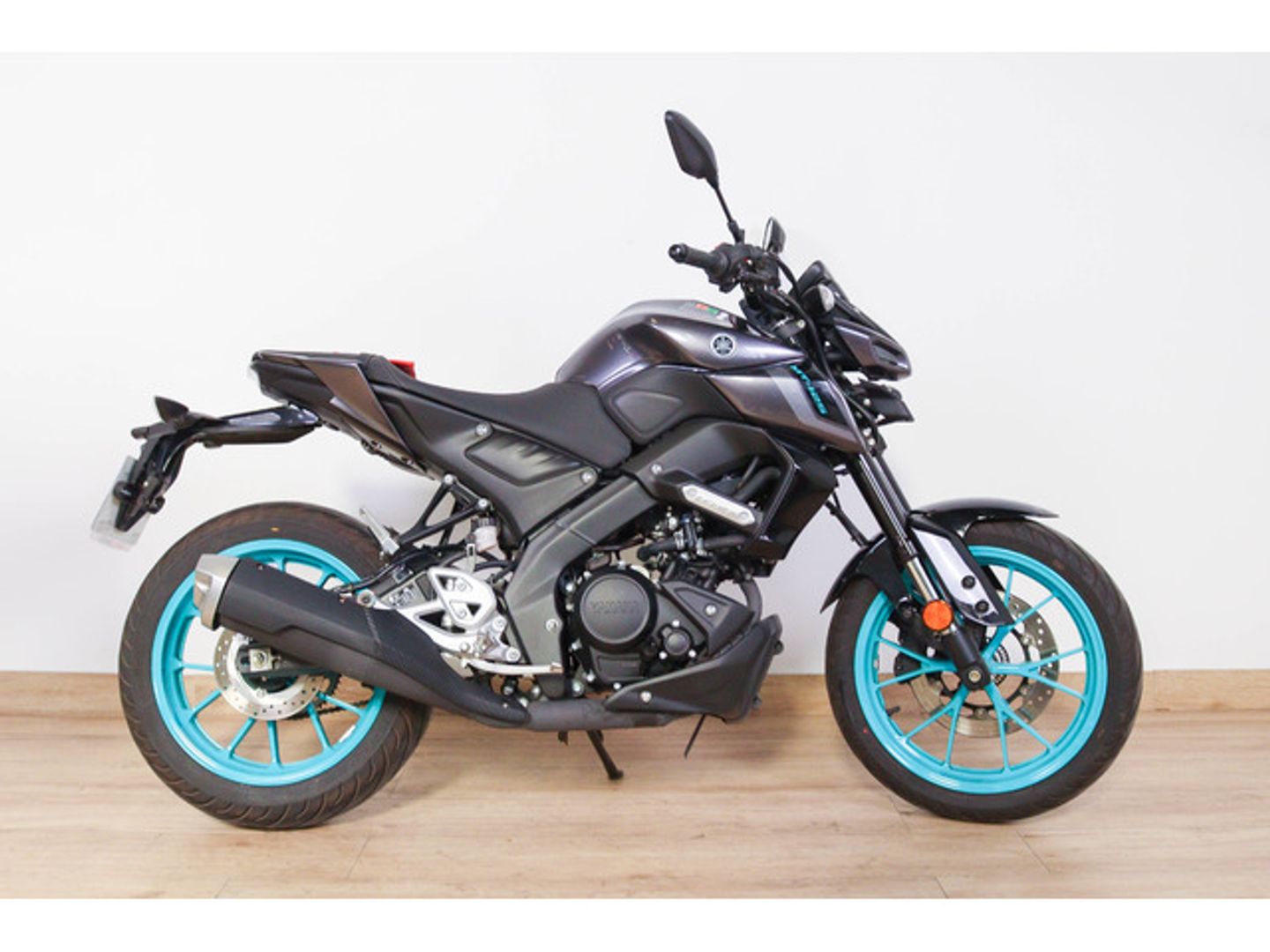 Yamaha MT -125 Gris Motorcycle
